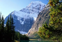 B体育官网:没想到!这位足坛超巨与联赛冠军无缘,成为尴尬历史外籍出场王.